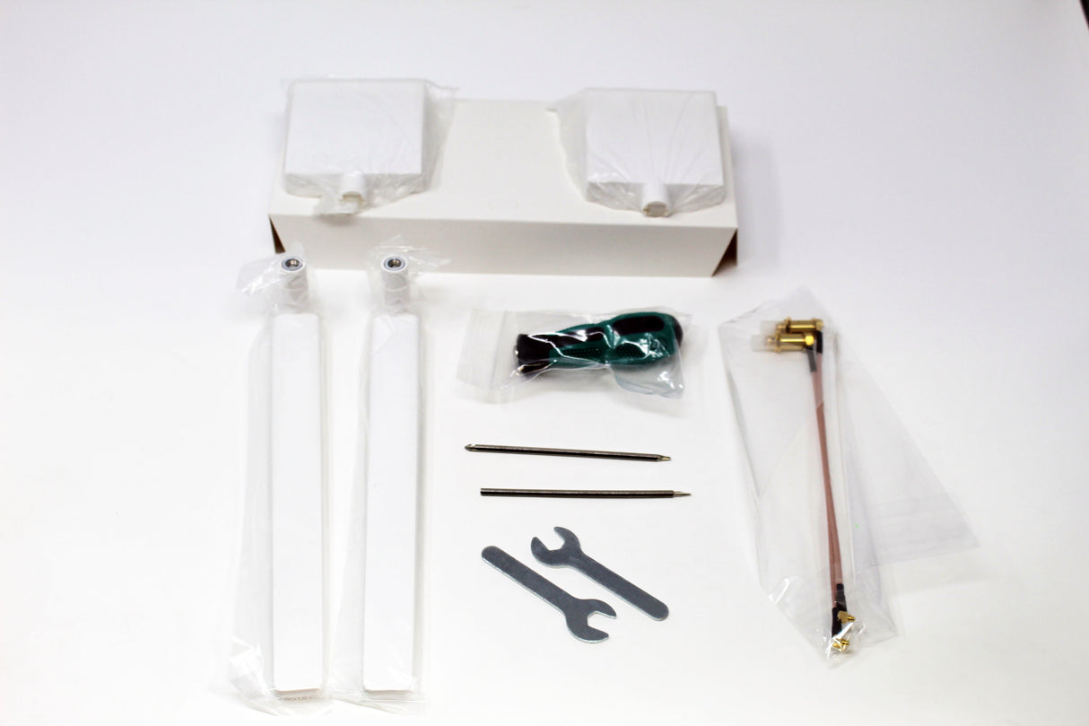 BlueProton ARGtek DJI Phantom 4 PRO+, 4 PRO/ADV, 3 PRO/ADV Range Extender Kit (4 Dual Band Antennas)