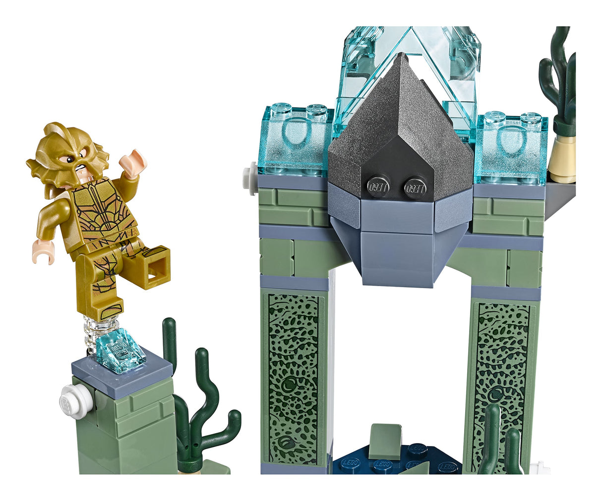 LEGO Super Heroes 76085 Battle of Atlantis (197 Piece) (Like New, Open Box)