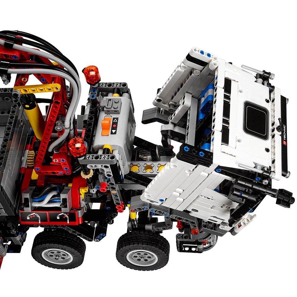 LEGO Technic Mercedes-Benz Arocs 3245 42043 Building Kit